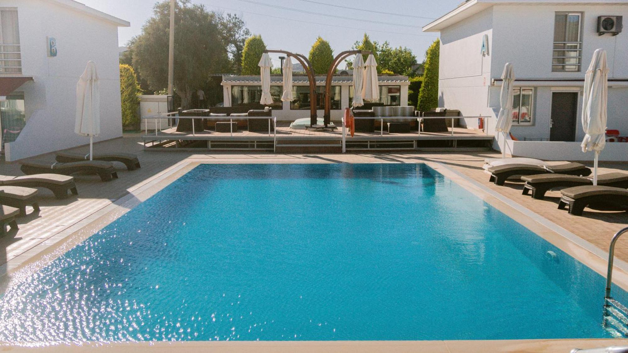 Çeşme Vela Garden Resort מראה חיצוני תמונה